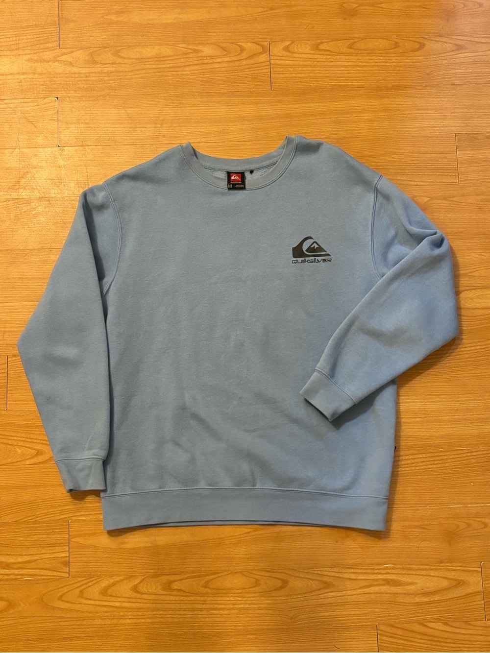 Quiksilver Men’s Light Blue Crewneck Sweatshirt